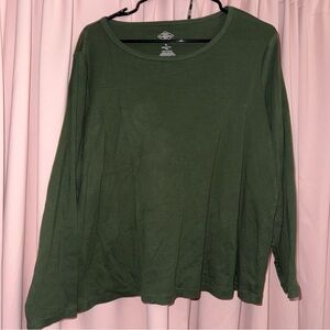 St. John's Bay Forest Green Long Sleeve Tee